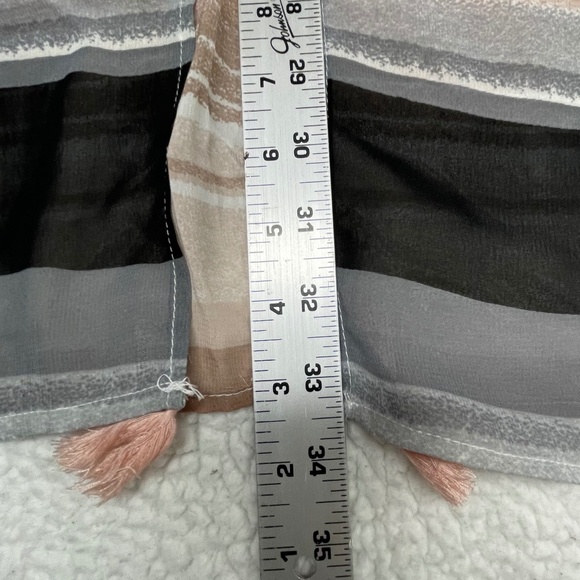 Women’s Cato - EST 1946 One Size multi-color Shawl Cape - Picture 12 of 13